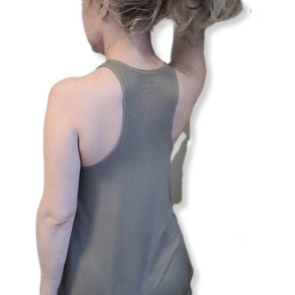 AMERICAN EAGLE OUTFITTERS Soft & Sexy Tank NWT - Picture 2 of 8